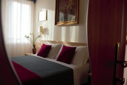 Citta Eterna Bed & Breakfast Hotel Rome